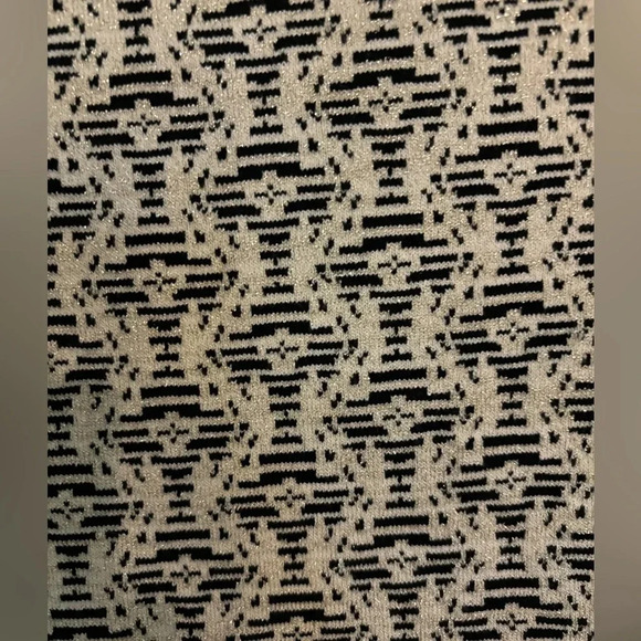 Jones New York Collection Womens Short Sleeve Black White Silver Geometric Small - Picture 4 of 6